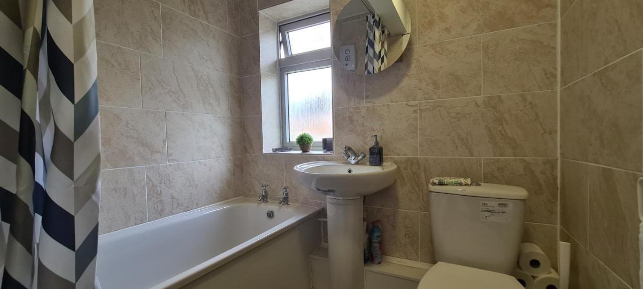 Cosy 3-Bedroom House In Aspley Nottingham Ngoại thất bức ảnh